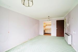 LOUNGE- click for photo gallery